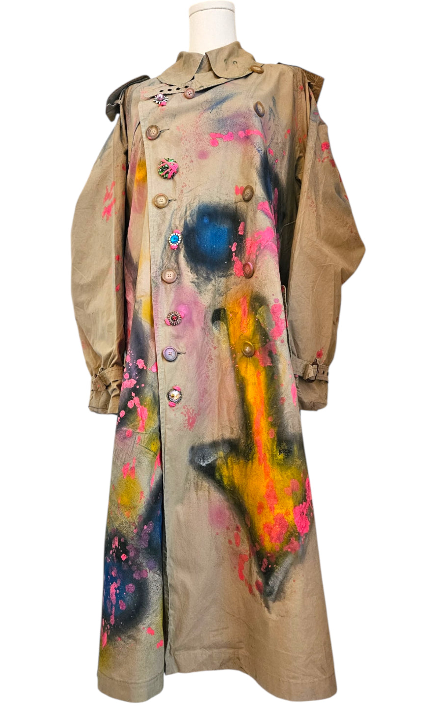 Canvas in Motion Painted Trench