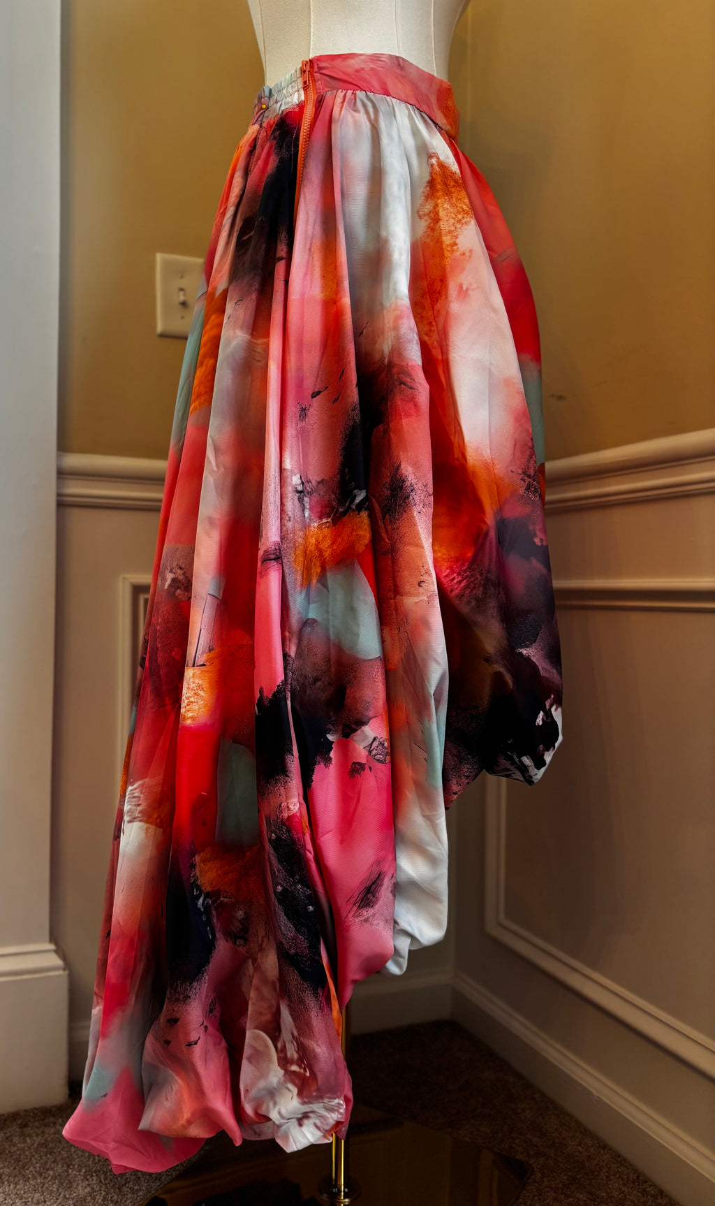 Paint-Burst balloon frock
