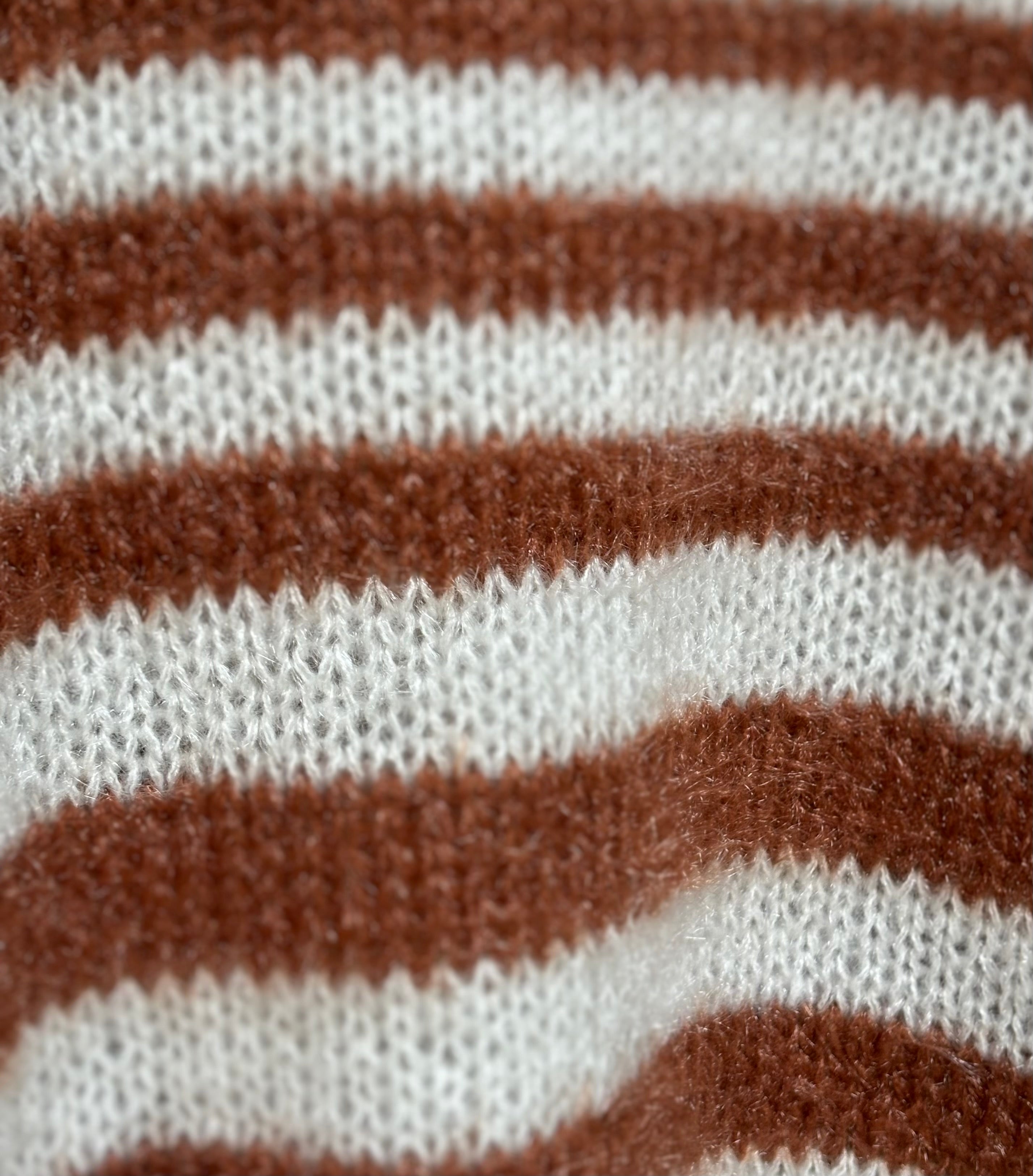 L& Stripe Cozy Pullover